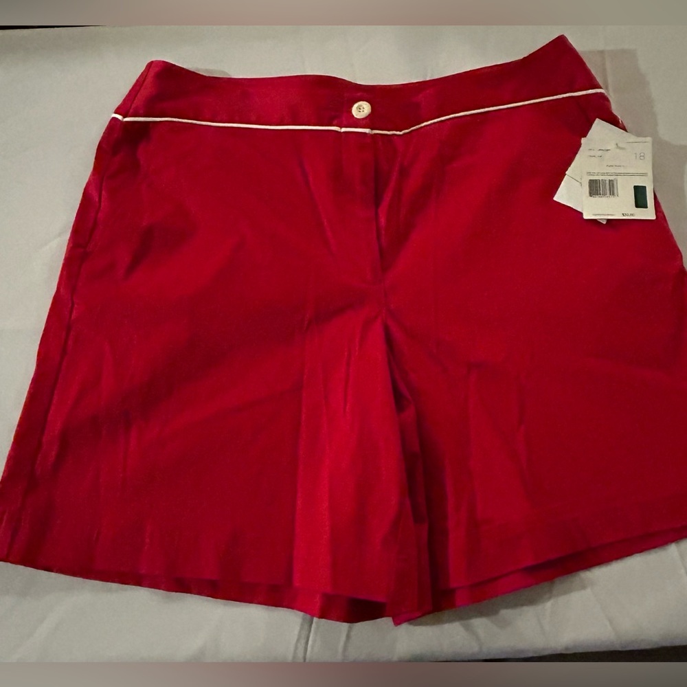 NWT Liz Golf by Liz Claiborne Size 18 Red with White Piping